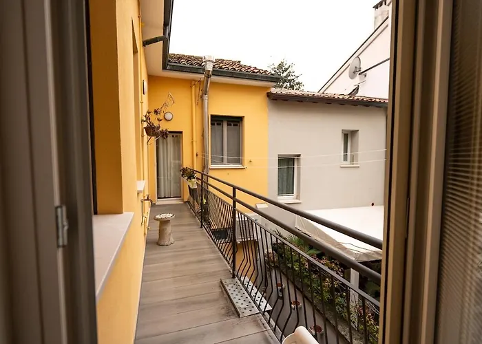 Ecocentrico Via Ponte Marino 33, Lejlighed Ravenna